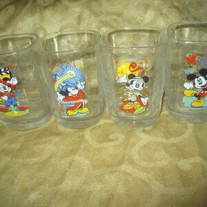 Walt Disney World 2000 Millennium Mickey Mouse Square Glasses McDonalds Lot Of 4